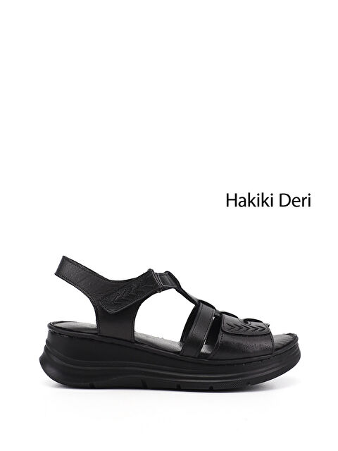 GÖNDERİ(R) Kadın SİYAH Cırt Bantlı Dolgu Topuk Hakiki Deri Sandalet