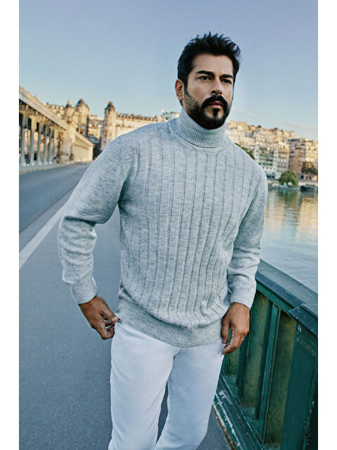 Altınyıldız Classics Erkek Gri Melanj Standart Fit Normal Kesim Tam Balıkçı Yaka Jakarlı Triko Kazak - S000403095-74