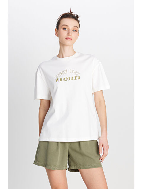 Wrangler Regular Fit Normal Kesim Bisiklet Yaka %100 Pamuk Kırık Beyaz Tişört - S000470515-20063