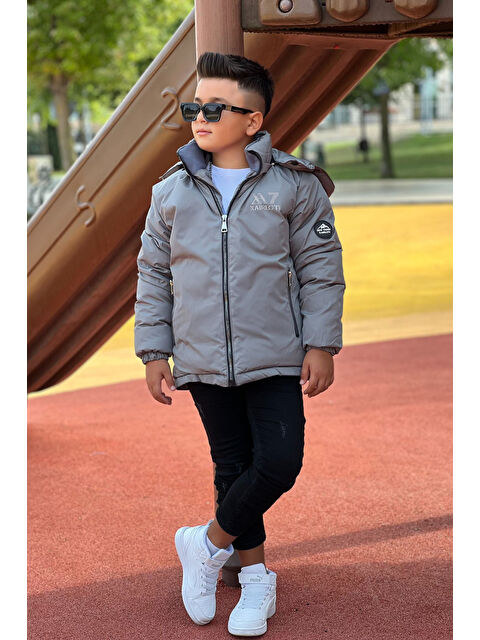 Pina Kids Erkek Çocuk Çıkarılabilir Kapüşonlu Baskılı Yakası Detaylı Kışlık Mont KM3501 - S000425189-33408