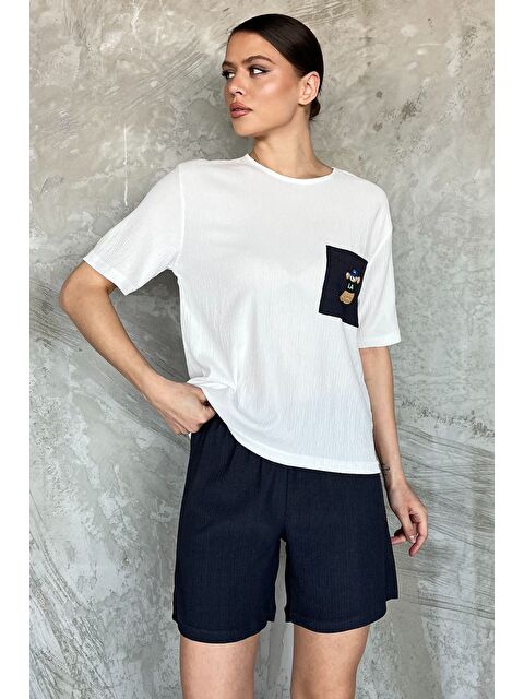 Gülseli Kadın Tek Cepli Nakışlı Şortlu İkili Takım