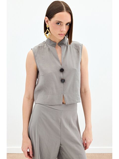 SATEEN Süs Düğme Detaylı Bluz - Haki - S000393888-18547