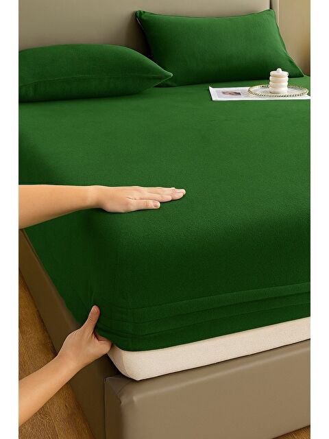 Mulberry Kadife Kumaş Çift Kişilik Fitted Lastikli Çarşaf Takımı 160x200+30 cm