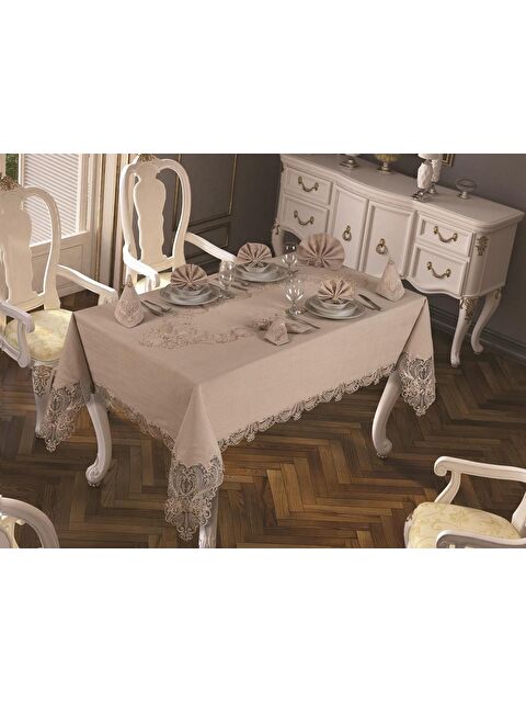 Çeyiz Diyarı Fransız Güpürlü Yasemin Kadife Tek Masa Örtüsü Cappucino - S000496350-19413