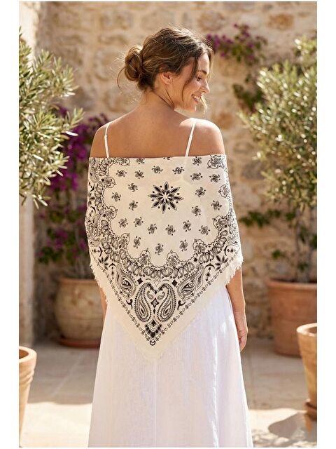 Luminos Butik Kadın Vizon Etnik Desenli Bohem Üçgen Şal Bandana 110x110 cm SAL1400 - S000514171-19413
