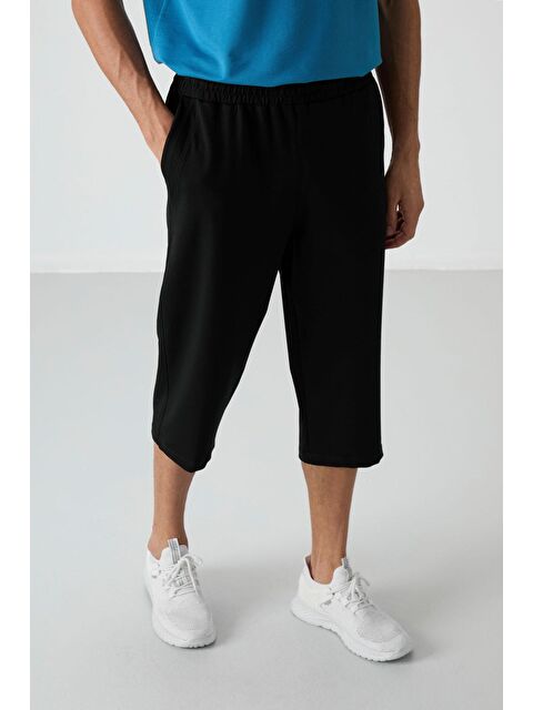 Tommylife Siyah Pamuklu Yumuşak Dokulu Standart Fit Nakışlı Erkek Kapri - 83102 - S000160190-19351