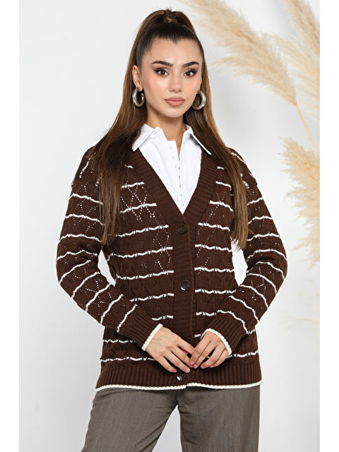 Gülseli Kadın Ön Düğmeli Çizgili Triko Hırka - S000289874-19413