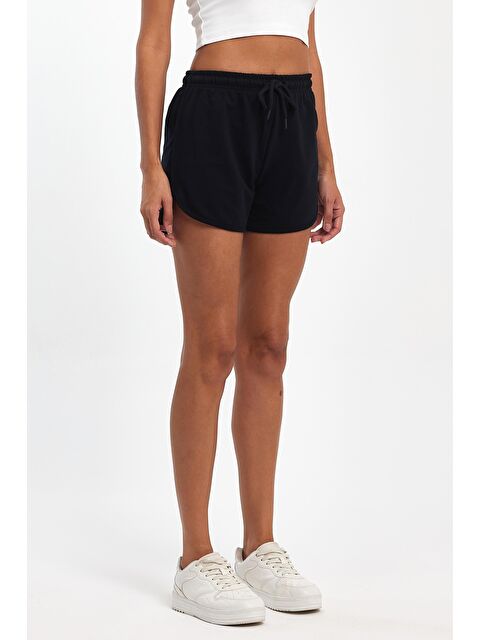 Mmetalic Kadın Yırtmaçlı Mevsimlik Premium Kumaş Regular Fit İpli Lacivert Kısa Mini Şort - S000232458-21164