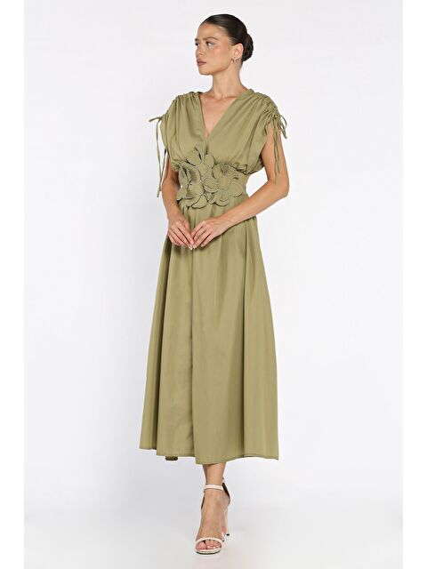 Gülseli Papatya Aplikeli Kruvaze Elbise - S000425508-18547