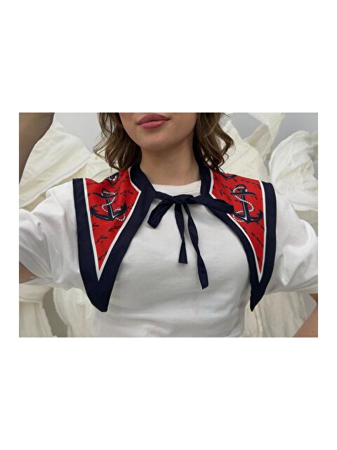 Luminos Butik Kadın Lacivert Bağlamalı Desenli Yaka Omuz Fuları YK006 LACIVERT