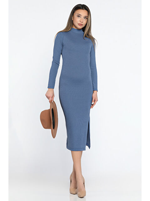 Gülseli Yarım Balıkçı Yırtmaçlı Kadın Elbise - S000313469-23093