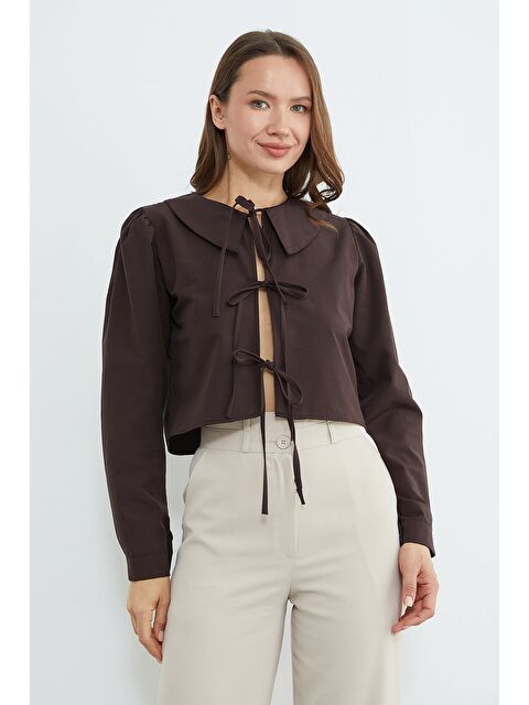 Fullamoda Önden Bağlamalı Bebe Yaka Crop Bluz - S000511079-19413