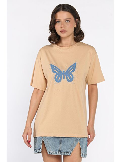 Gülseli Bisiklet Yaka Taşlı Kelebek Motifli Kadın Tişört - S000399307-19928