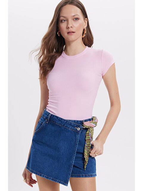 TUDORS Kadın Regular Fit Klasik Kesim Bisiklet Yaka Viskon Kumaş Ultra Soft Pembe Tişört - S000523220-20024