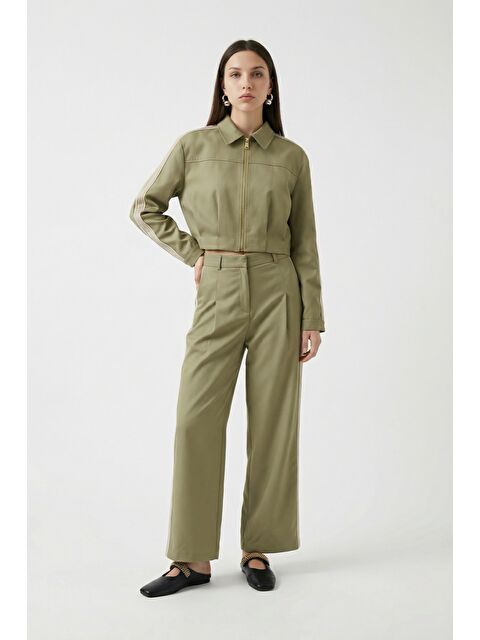 QUZU Ön Pileli Şeritli Bol Paça Pantolon Haki - S000515657-18547