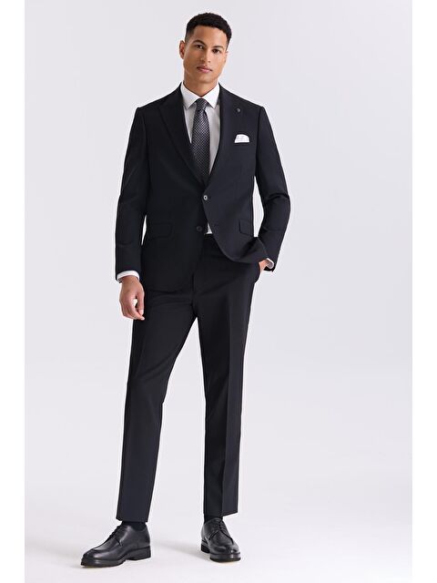 JAKAMEN Siyah Klasik Fit Sivri Yaka Yünlü Takım Elbise - S000495549-19351