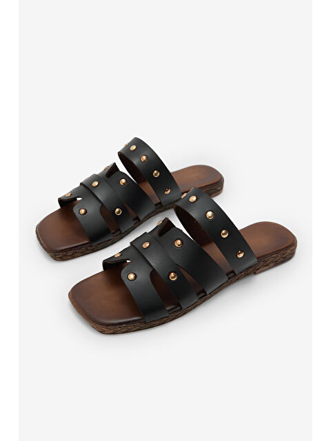 TONNY BLACK Kadın Siyah Termo Taban Düz Toka Detaylı Terlik - S000511004-19351