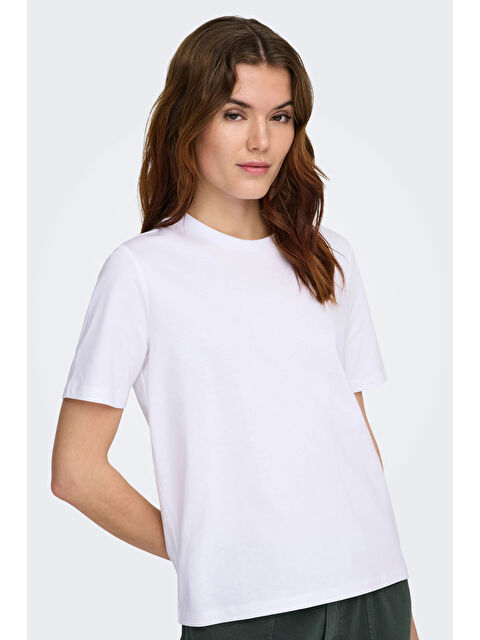 Only Onlfreja Pamuklu Regular Fit Yuvarlak Yaka Kadın T Shirt 15367970