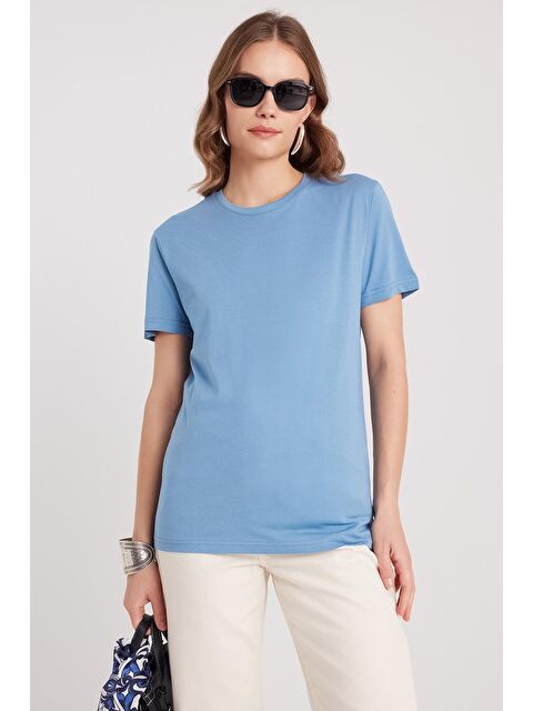 TUDORS Kadın Bol Kesim Rahat Duruş %100 Pamuk Yumuşak Dokulu Mavi Bisiklet Yaka Tişört - S000523246-17234