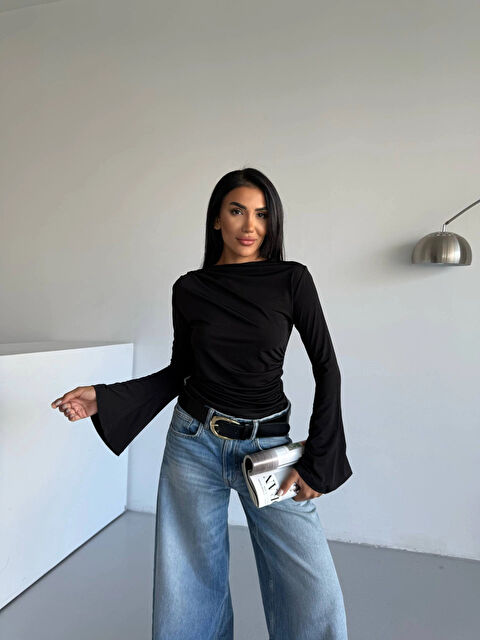 Hazelin Kadın Siyah Drape Detaylı İspanyol Kol Sany Bluz HZL25W-FRY123431 - S000443022-19351