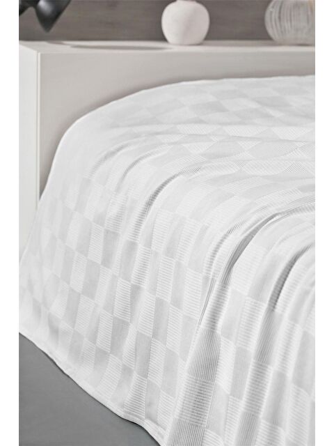 Varol Anemon Serisi Otel Pikesi 200x230 Beyaz Kırmızı - S000383066-20063