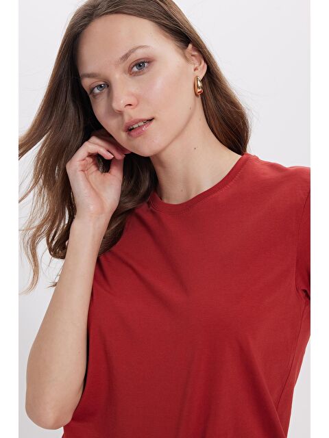 TUDORS Kadın Bol Kesim Rahat Duruş %100 Pamuk Yumuşak Dokulu Kiremit Bisiklet Yaka Tişört - S000523312-18657