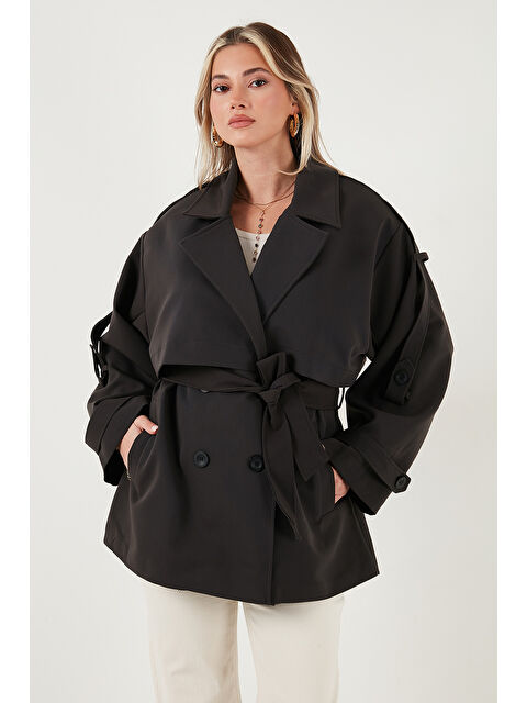 Lela Relaxed Fit Kruvaze Yaka Düğmeli Astarlı Trençkot 6839580 - S000463886-29704