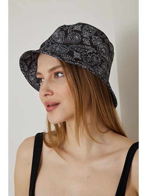Chandraswear Kadın Yazlık Şal Desenli Bucket Şapka Siyah - Hope - S000221077-19351
