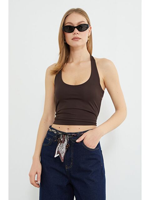 Fullamoda Boyundan Geçirmeli Bluz