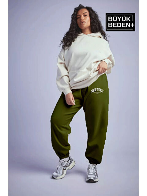 Süperlife Kadın Büyük Beden Paça Lastikli New York Baskılı İnce Eşofman Altı SPR24BEAK48 - S000346365-18547