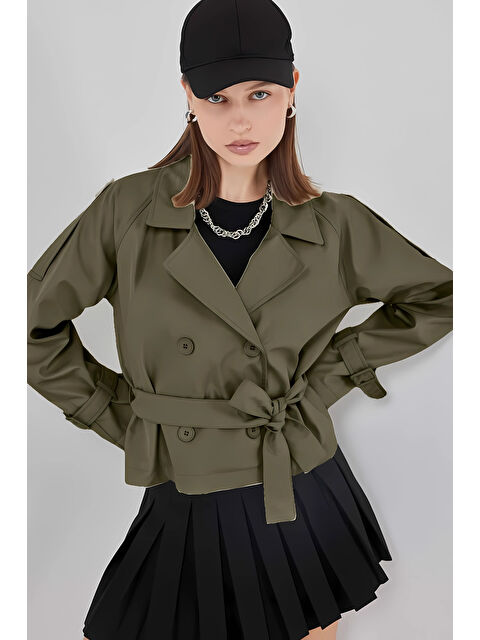 Hazelin Kadın Haki Kruvaze Yaka Kuşaklı Astarlı Kısa Trençkot HZL25W-BD159701 - S000443027-18547