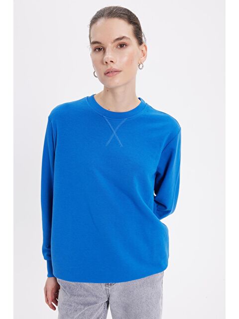 TUDORS Kadın Oversize Geniş Kesim %100 Pamuk 3 İplik Basic Lacivert Bisiklet Yaka Sweatshirt - S000523337-21164