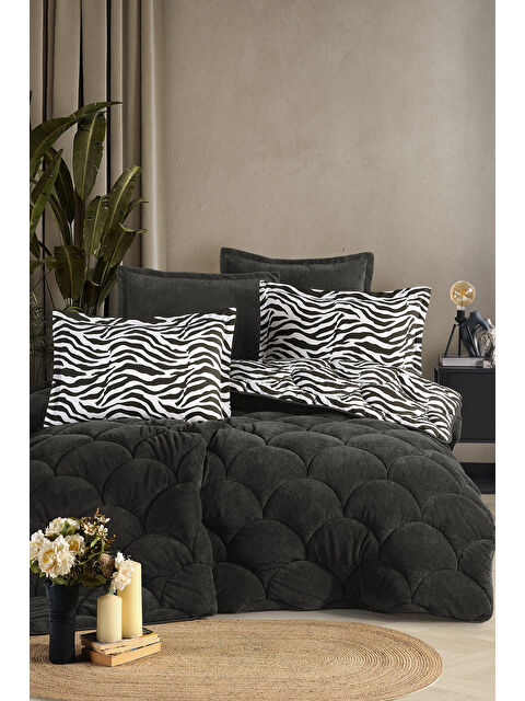 Nordqueen Wellsoft Çift Kişilik Uyku Seti Çift Taraflı Zebra