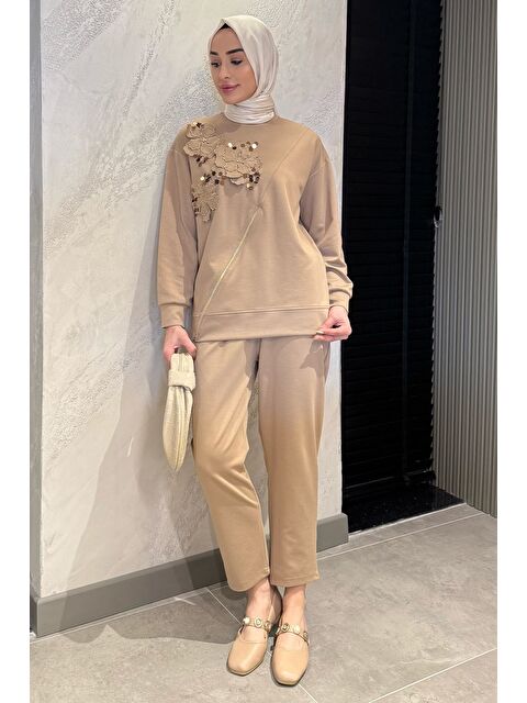 Julude Tesettür Aplike Nakışlı Sweat Pantolon İkili Takım - S000373480-19928