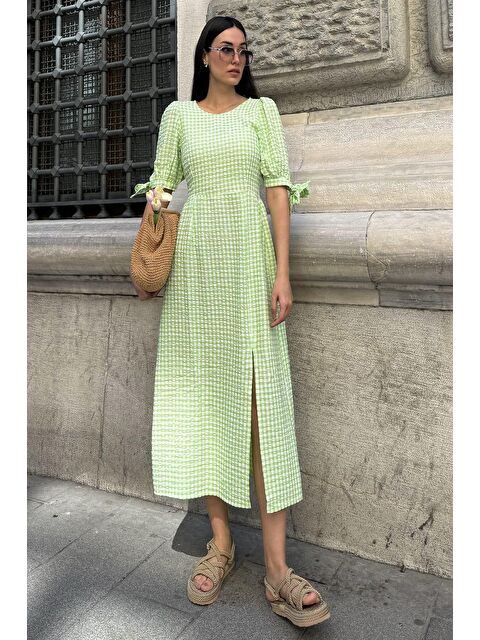 Now Moda Doğal Viskon Gofre Ekoseli Yırtmaçlı Uzun Yeşil Elbise - S000178415-18194