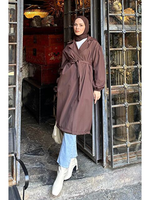 Lamelif Kol Elastik Detaylı Trençkot Acı Kahverengi