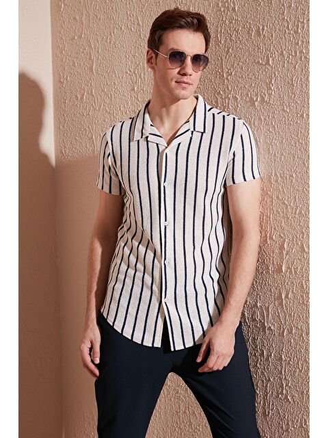 Buratti Çizgili Pamuk Karışımlı Kısa Kollu Apaş Yaka Regular Fit Erkek Gömlek CF24S117664 - S000142431-20063