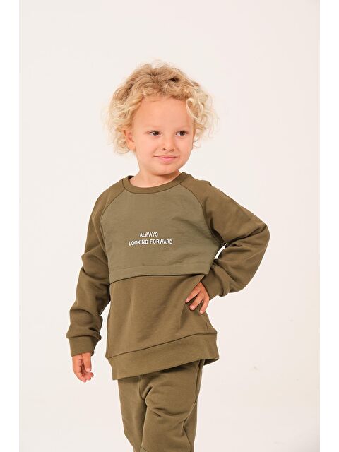 ZEYLAND Erkek Çocuk Garnili Nakışlı Eşofman Takımı - Haki - S000316264-18547