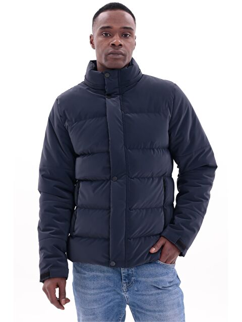 Freemen Erkek Kışlık Nova Kumaş Su Geçirmez İç Cepli Çıkarılabilir Kapüşonlu Mont - S000481109-29666