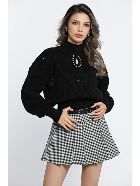 Gülseli Kadın Ön Pencereli Taş Detaylı Bel Ve Kol Lastikli Triko Bluz - S000300435-19351