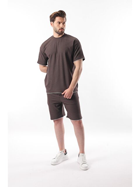 Madmext Kahverengi Nakış Detaylı Erkek Şort T-Shirt Takım E7305 - S000351396-19413