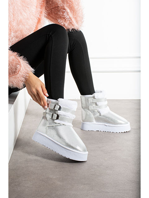 Pasyone Kadın Günlük Bot - S000507176-18105