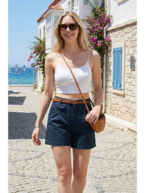 Lela Kemer Detaylı Relaxed Fit Yüksek Bel Pamuklu Kadın Şort 668YP5448 - S000515718-21164