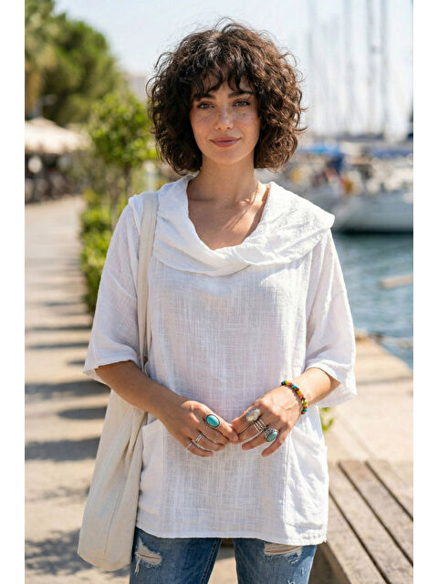 Chiccy Beyaz Şal Yaka Kısa Kol Çift Cepli Casual Keten Görünümlü Geniş Kesim Dokuma Bluz 65 83