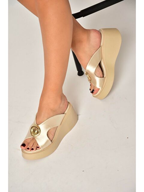 Fox Shoes Bej Kadın Terlik Y973965404 - S000518120-19928