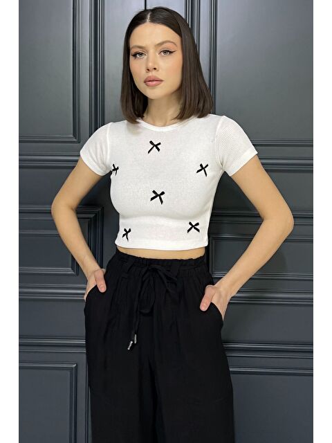 Gülseli Kadın Bisiklet Yaka Fiyonklu Kaşkorse Crop Top Bluz - S000374383-20063