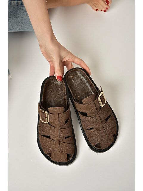 Fox Shoes Kahverengi Kadın Terlik Y250506002 - S000518131-19413
