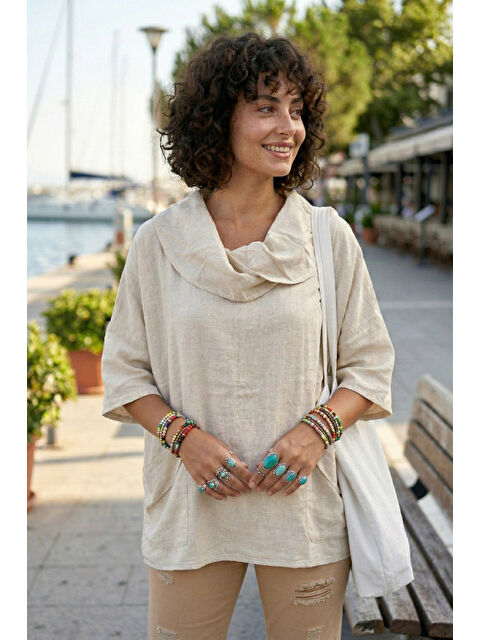 Chiccy Bej Şal Yaka Kısa Kol Çift Cepli Casual Keten Görünümlü Geniş Kesim Dokuma Bluz 65 83