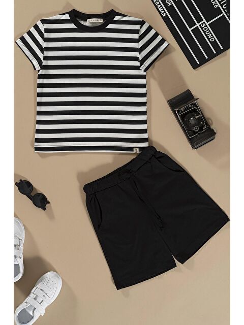 For You Kids Çizgili Siyah Tshirt Şort Takım - S000150818-19351