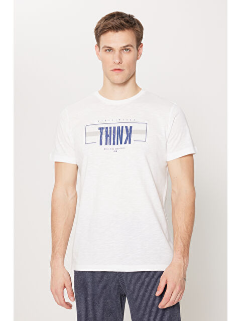 AC&Co / Altınyıldız Classics Erkek Ekru Standart Fit Normal Kesim Bisiklet Yaka Pamuklu Baskılı Pijama Takımı